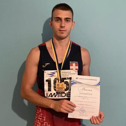 Роман Наумлюк бронзовий призер молодіжного ЧУ