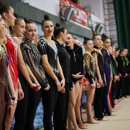 учасниці змагань на церемонії нагородження